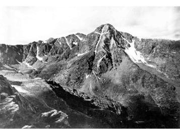 jackson_holycross3_copy-141F61DF6B24AC5EEF6