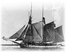 christmas-tree-ship-2